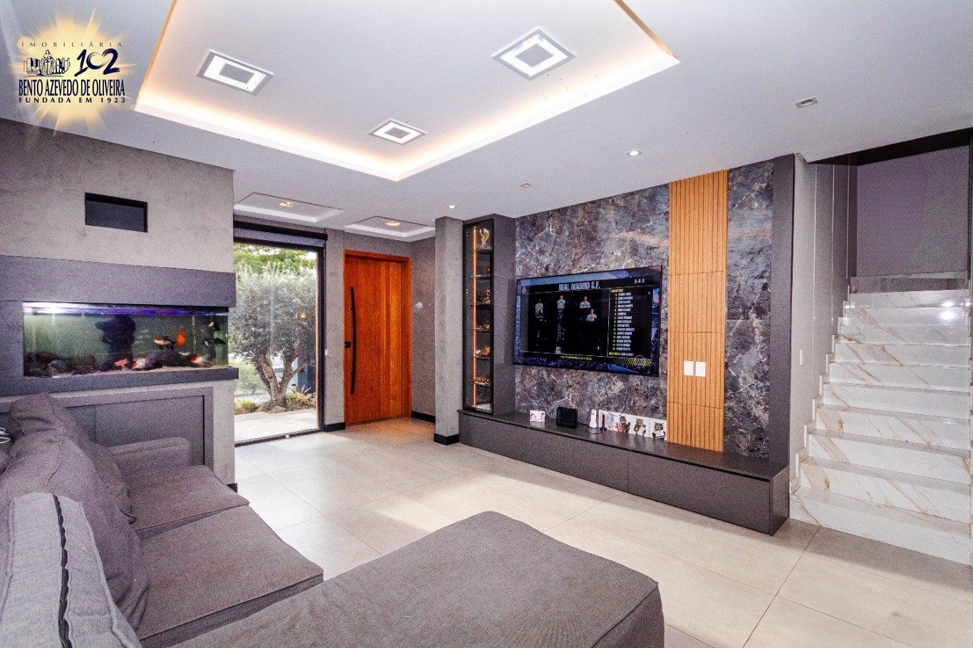 Casa, 4 quartos, 225 m² - Foto 3