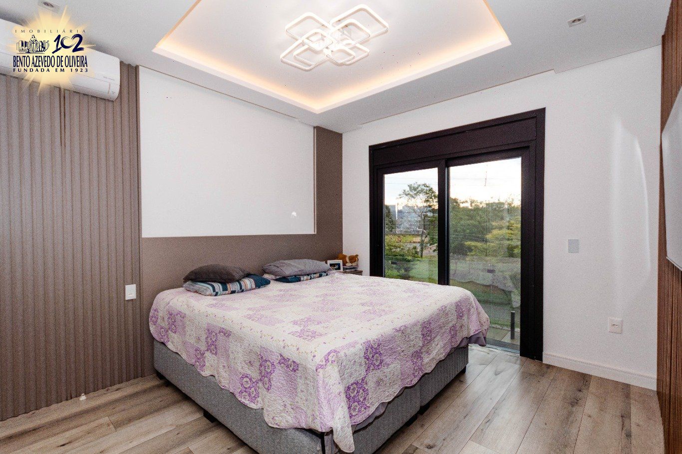 Casa, 4 quartos, 225 m² - Foto 27