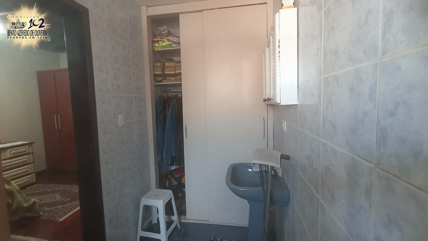 Casa, 3 quartos, 268 m² - Foto 30