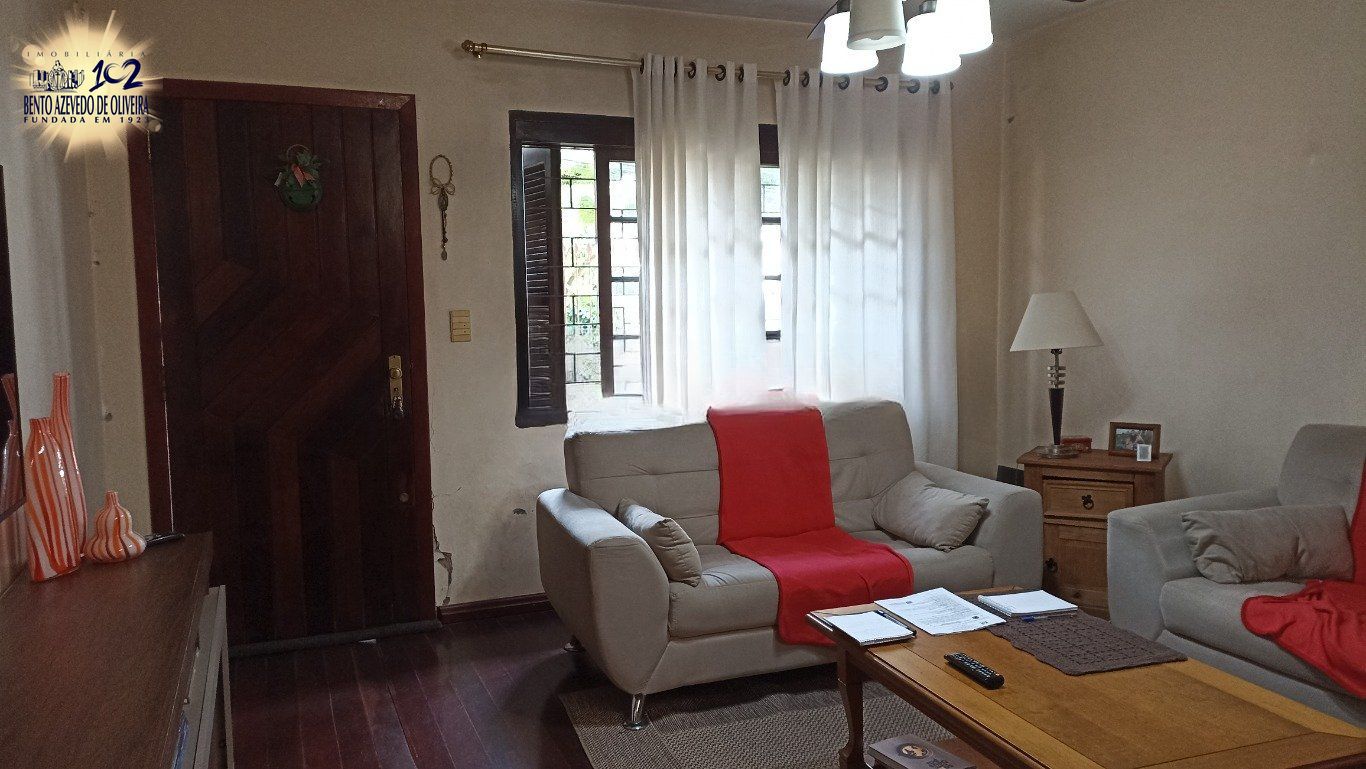 Casa, 3 quartos, 268 m² - Foto 2
