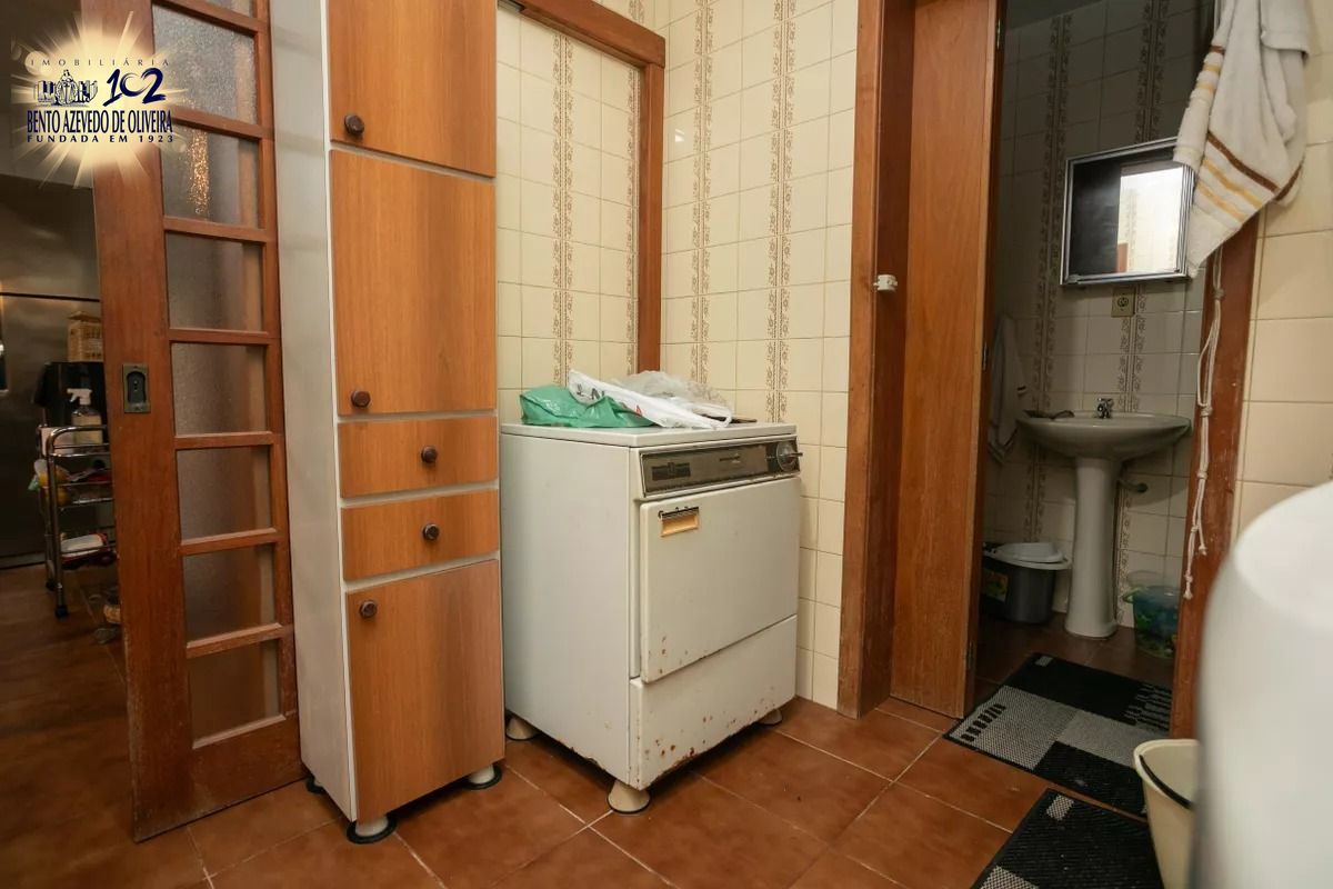 Casa, 4 quartos, 280 m² - Foto 36
