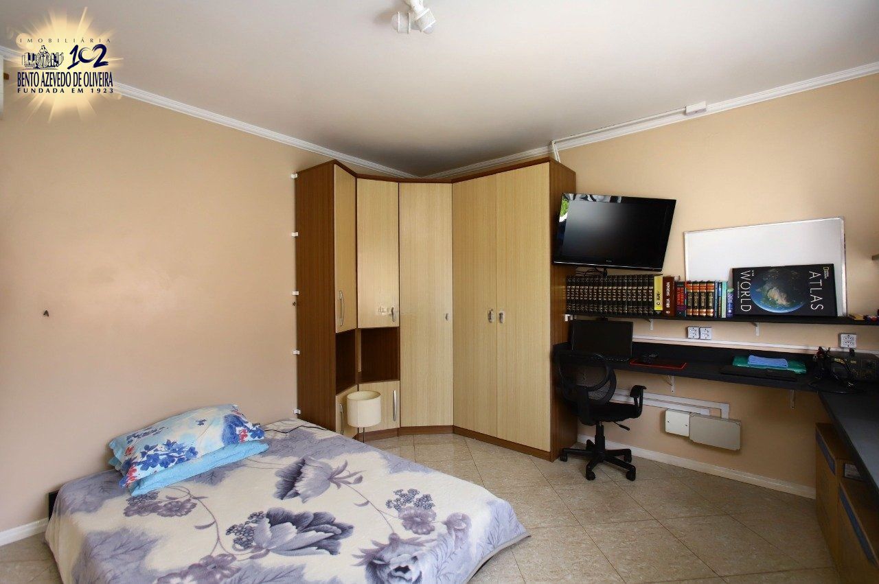 Casa, 3 quartos, 263 m² - Foto 17