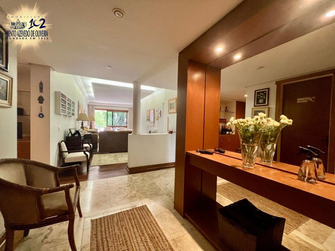 Apartamento, 4 quartos, 223 m² - Foto 1