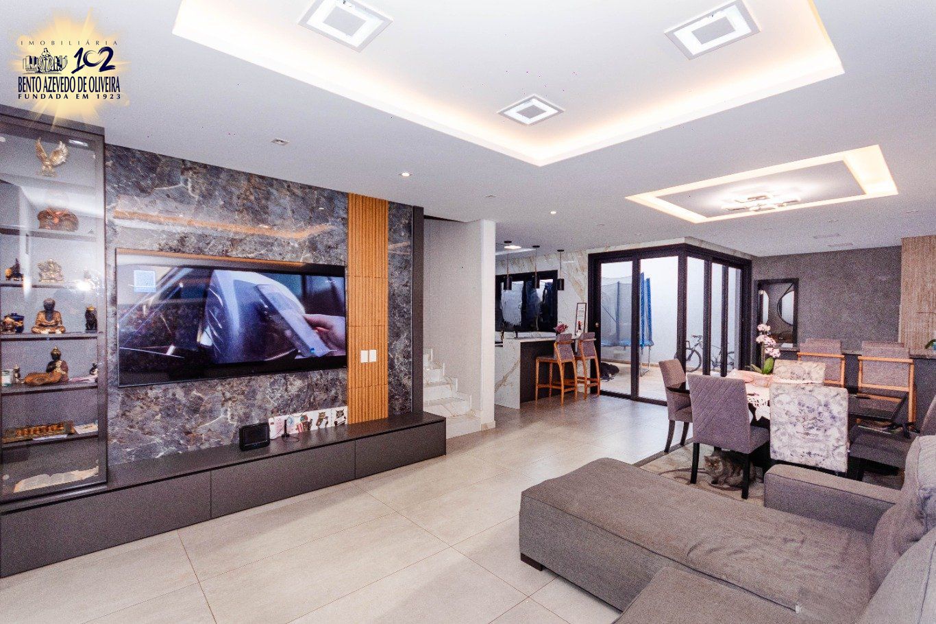 Casa, 4 quartos, 225 m² - Foto 6
