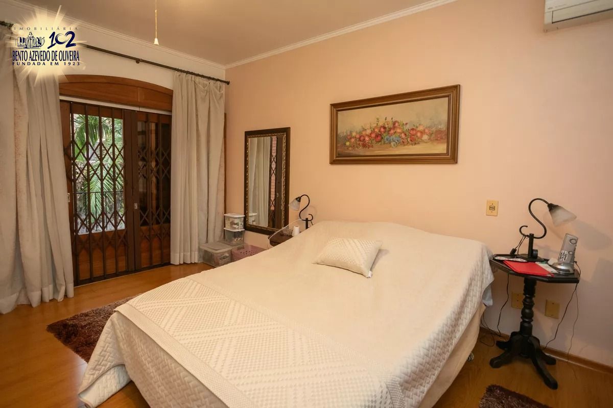 Casa, 4 quartos, 280 m² - Foto 24