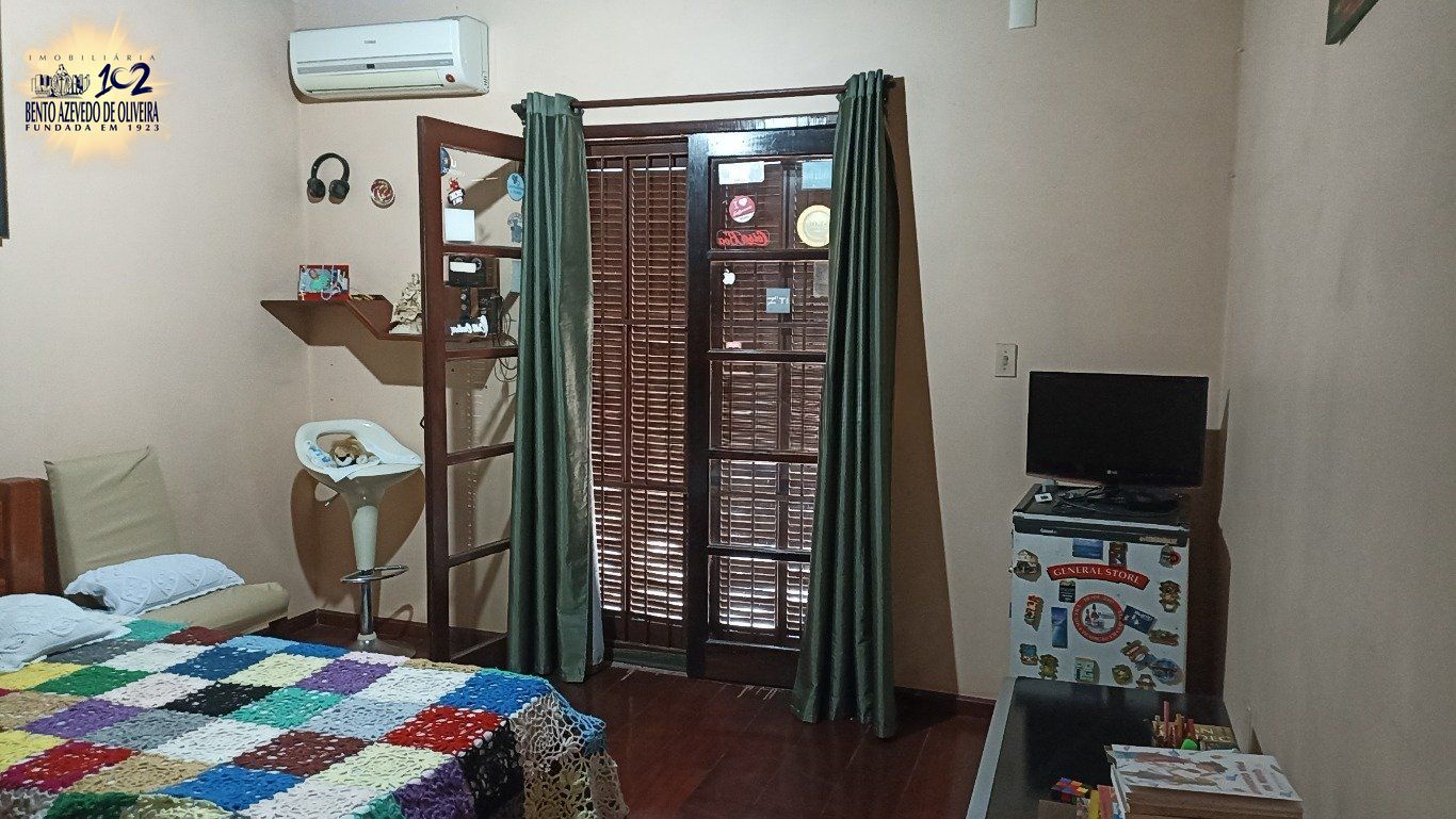 Casa, 3 quartos, 268 m² - Foto 29