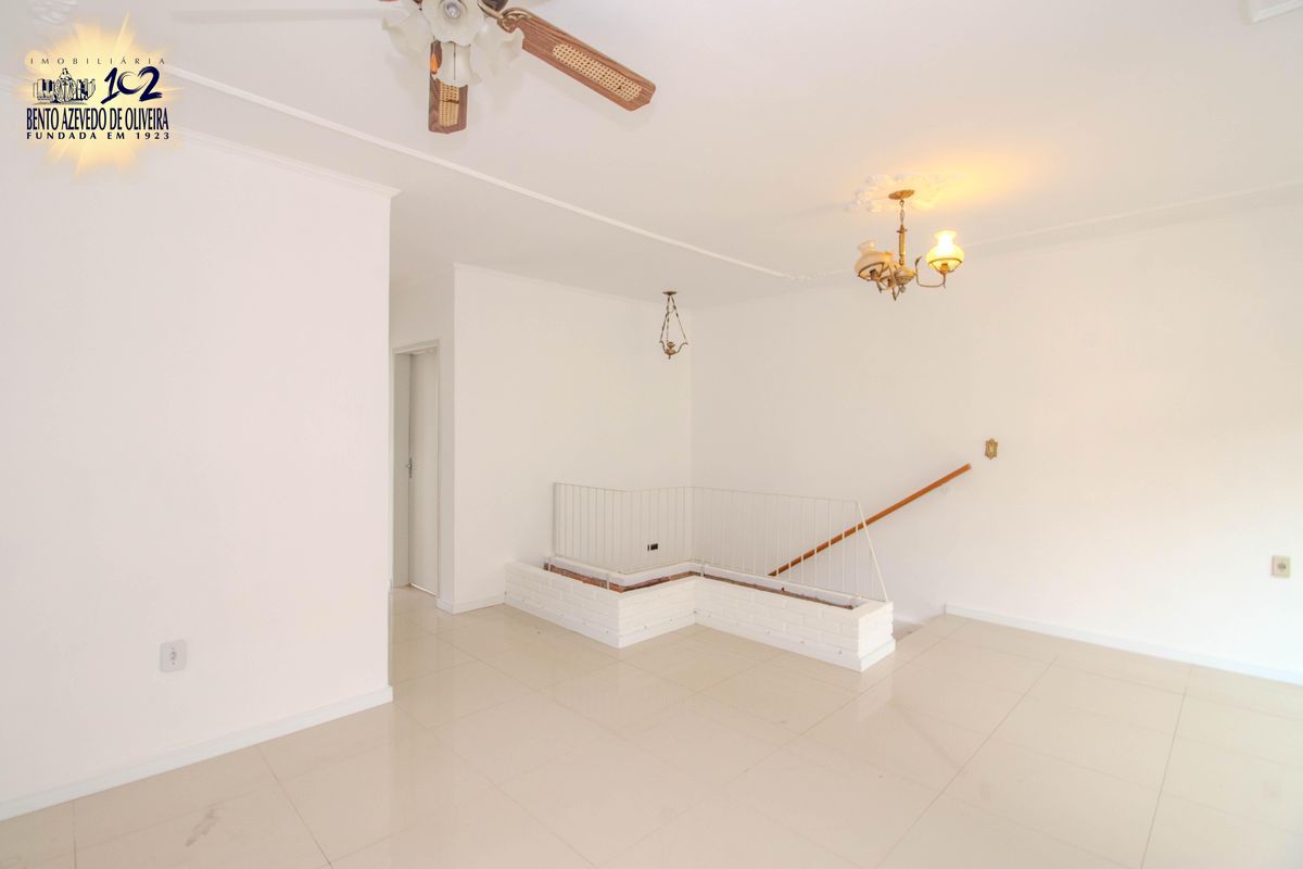 Casa, 3 quartos, 190 m² - Foto 2