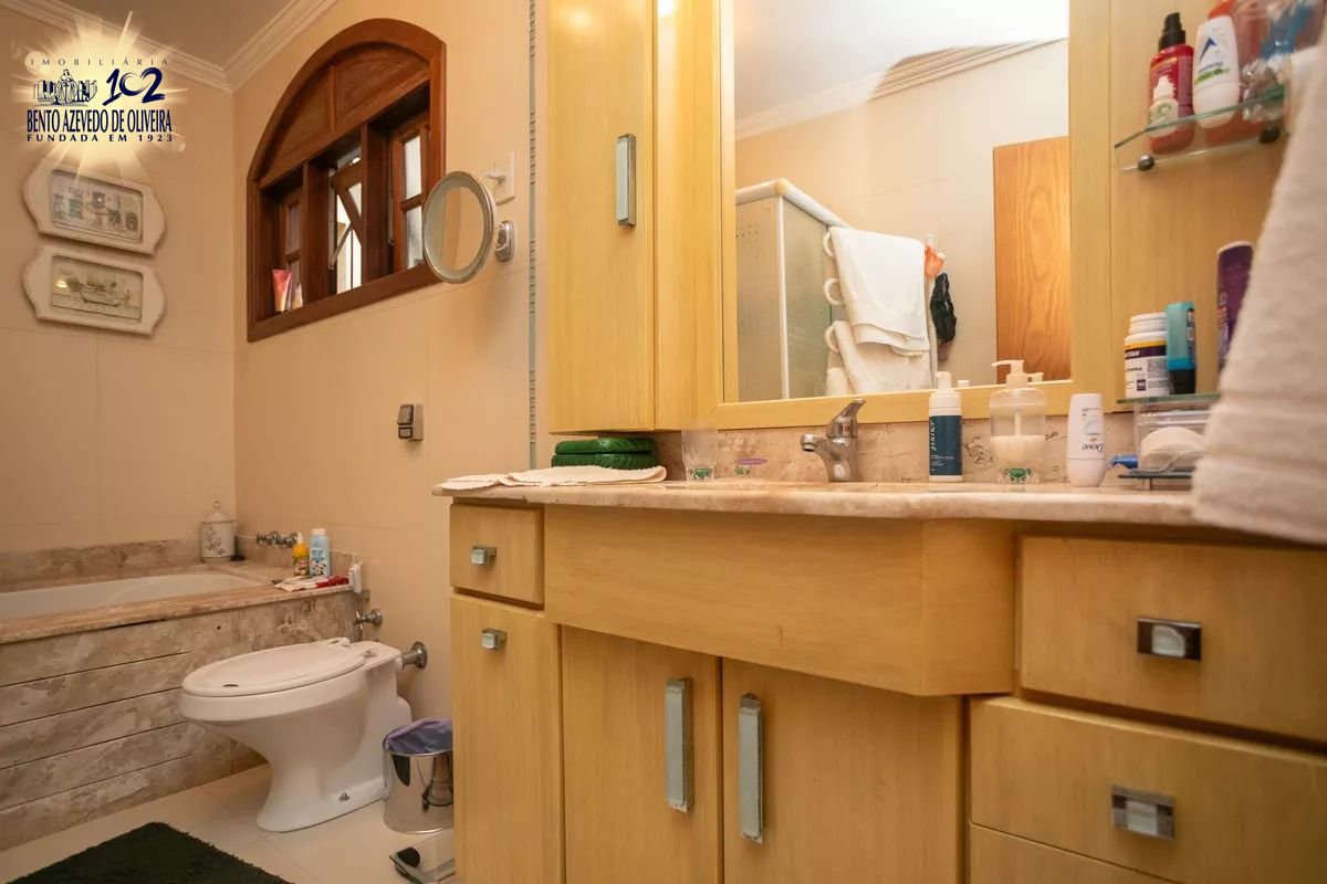 Casa, 4 quartos, 280 m² - Foto 28