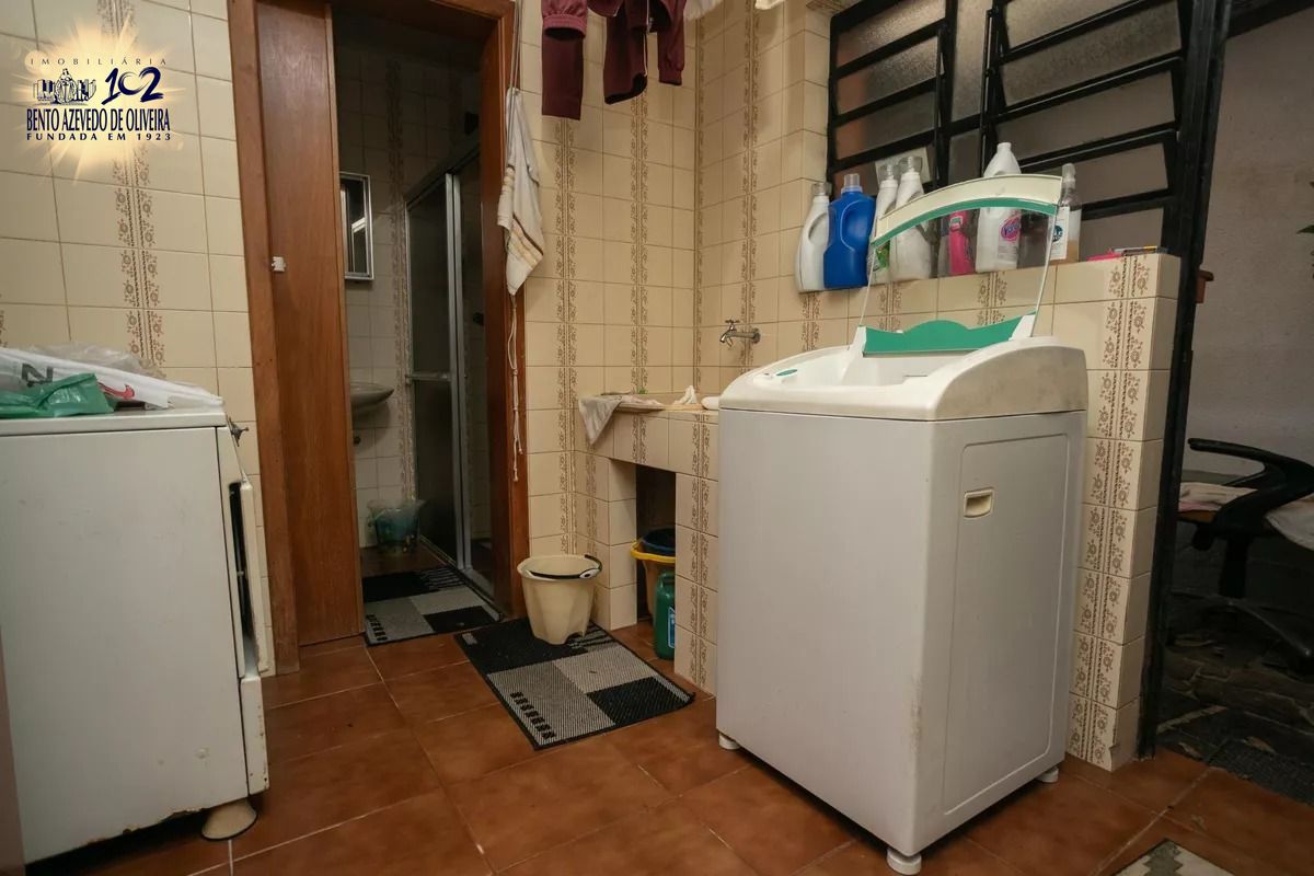 Casa, 4 quartos, 280 m² - Foto 37