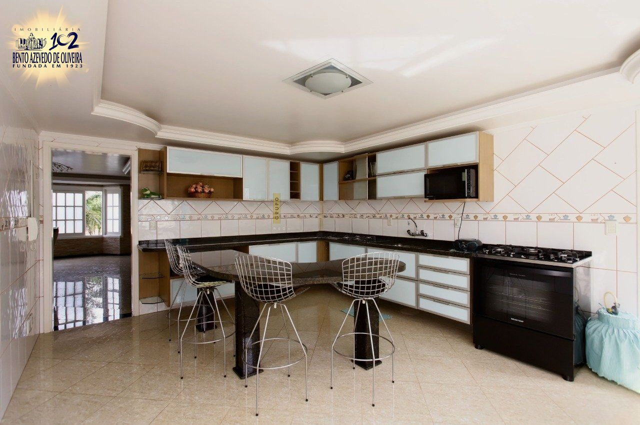 Casa, 3 quartos, 263 m² - Foto 8