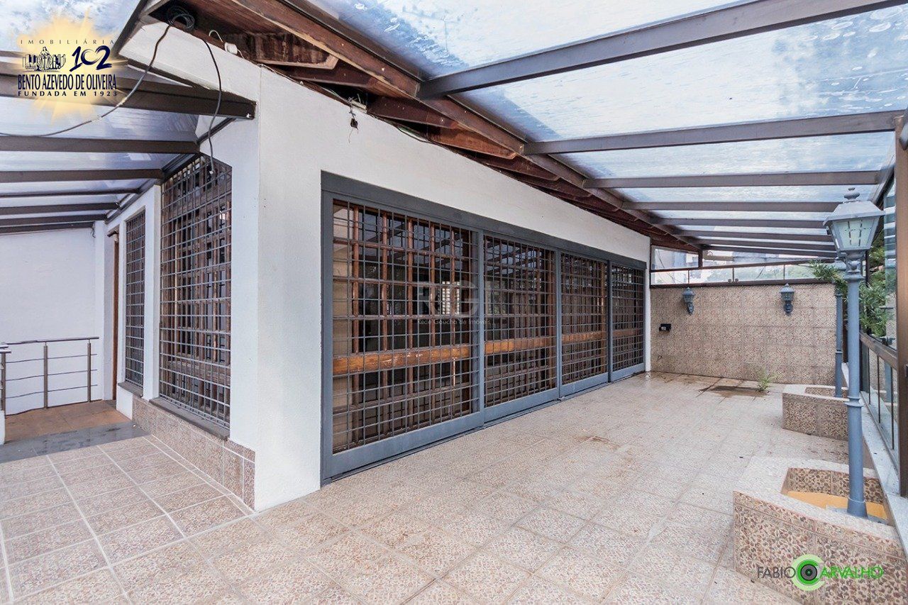 Casa, 4 quartos, 307 m² - Foto 1