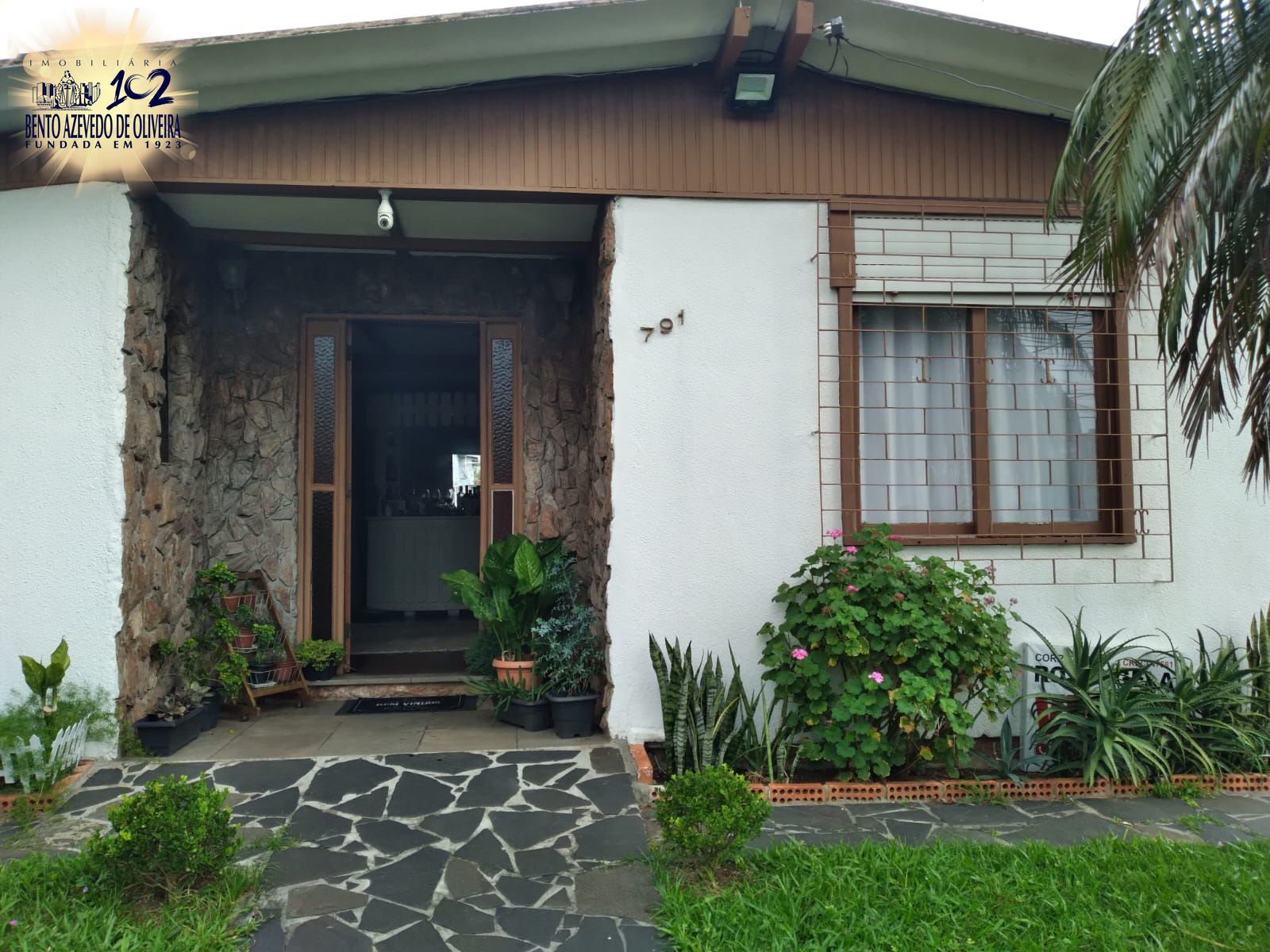 Casa, 4 quartos, 360 m² - Foto 1