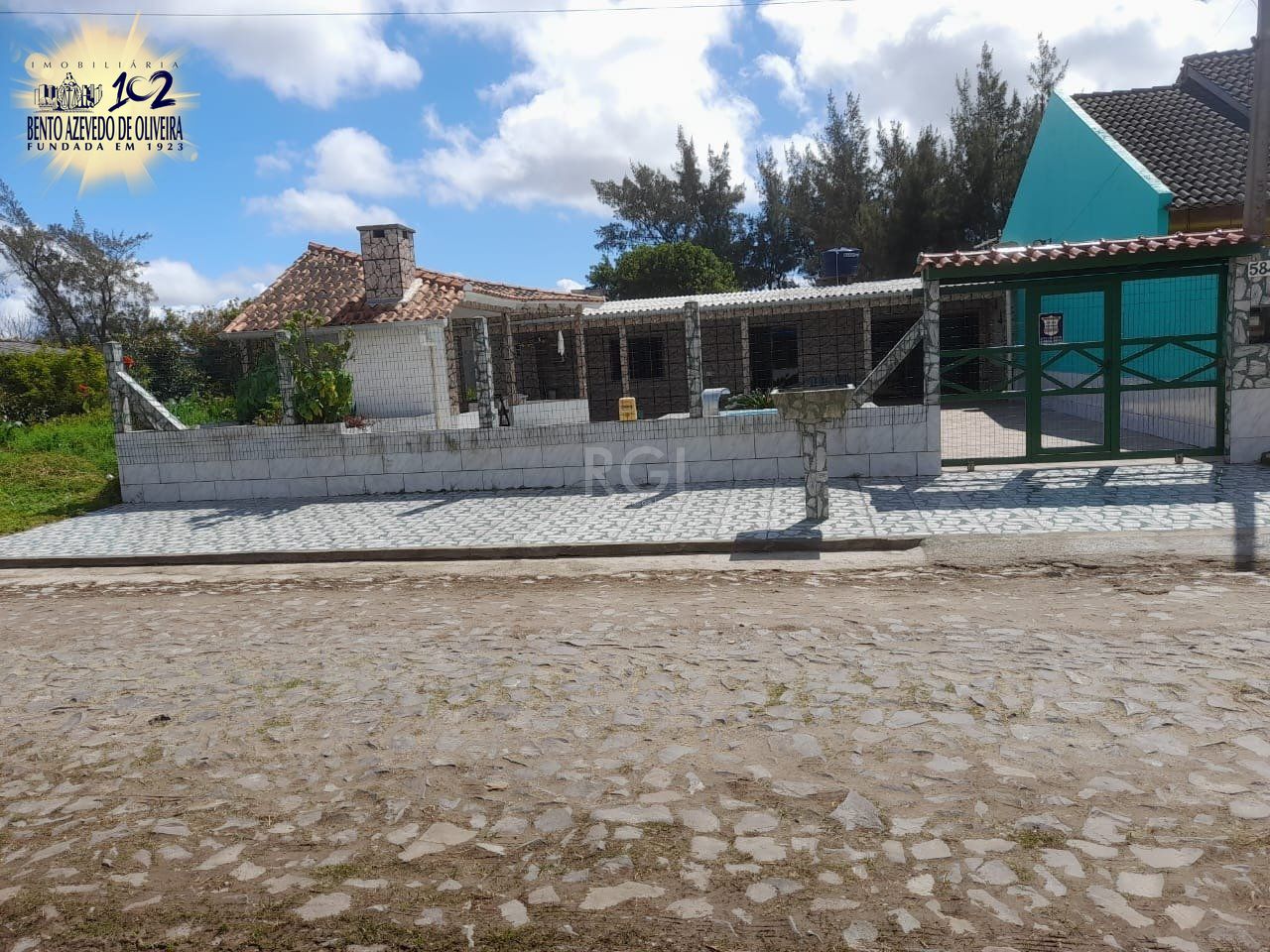 Casa, 3 quartos, 175 m² - Foto 2