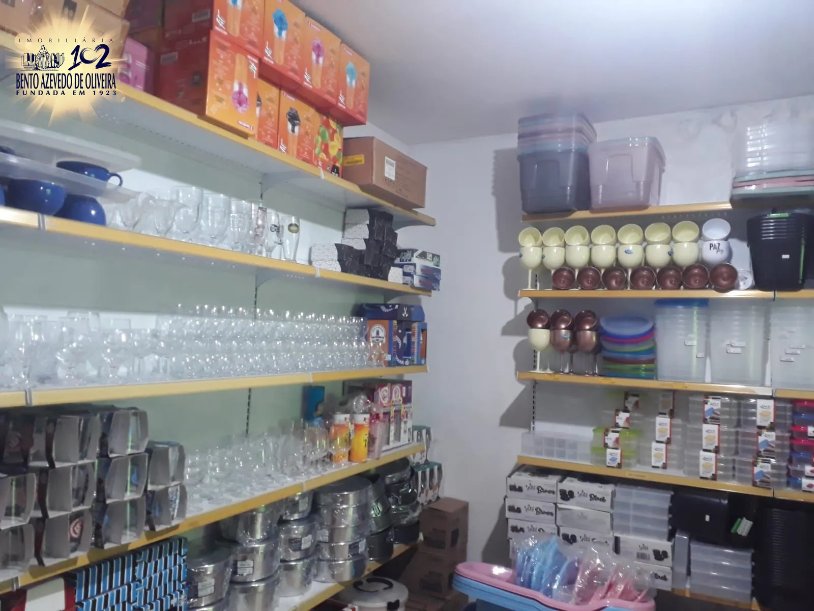 Prédio Inteiro, 100 m² - Foto 1