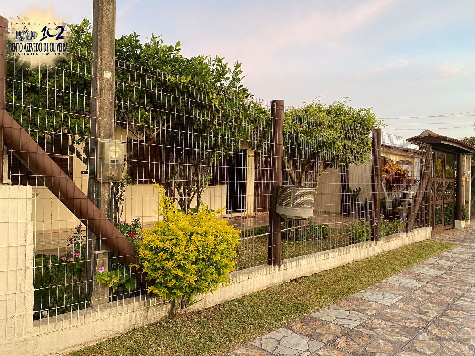 Casa, 4 quartos, 138 m² - Foto 2