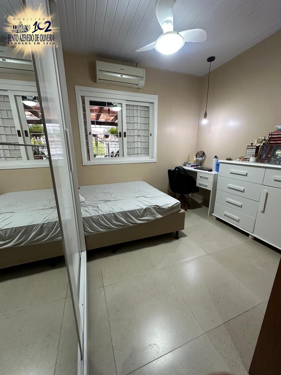 Casa, 4 quartos, 190 m² - Foto 13