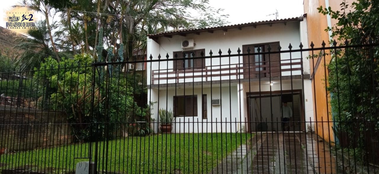 Casa, 5 quartos, 175 m² - Foto 1