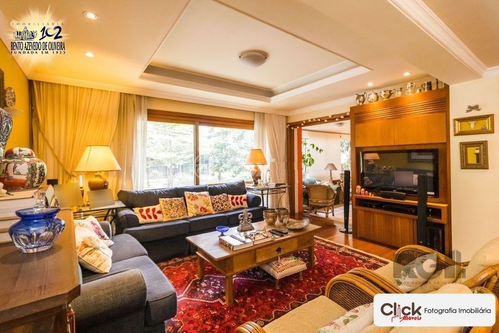 Apartamento, 3 quartos, 247 m² - Foto 1