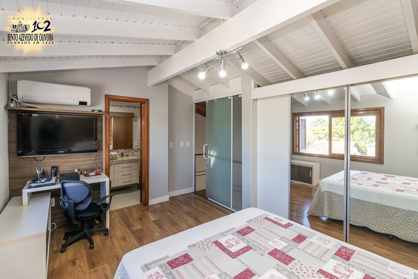 Casa, 3 quartos, 141 m² - Foto 3