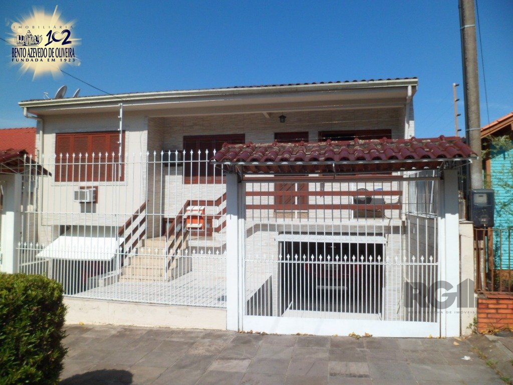 Casa, 3 quartos, 245 m² - Foto 1