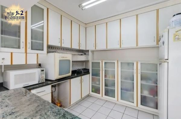 Casa, 3 quartos, 245 m² - Foto 17