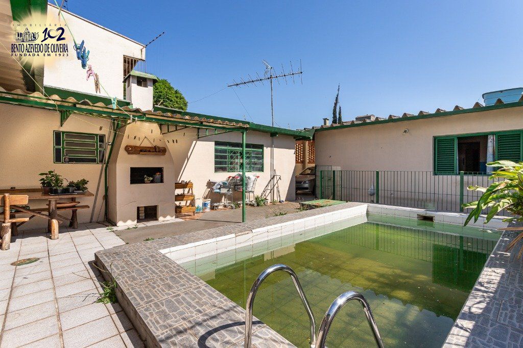Casa, 3 quartos, 143 m² - Foto 1