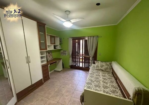 Casa, 4 quartos, 300 m² - Foto 17