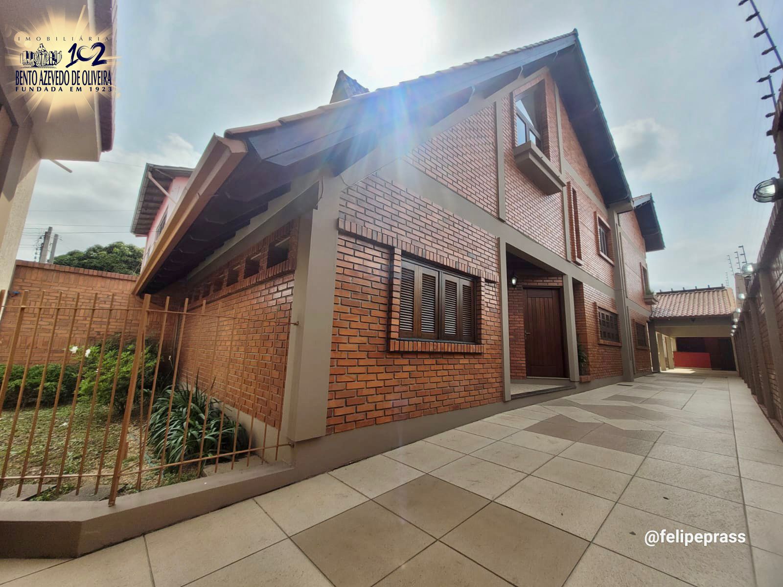 Casa, 2 quartos, 264 m² - Foto 1