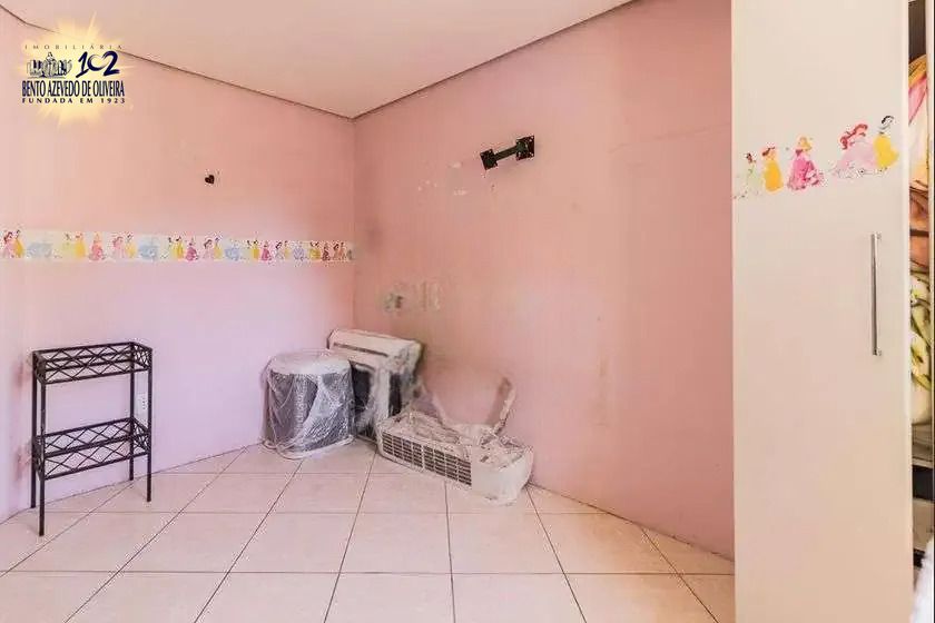 Casa, 4 quartos, 230 m² - Foto 24