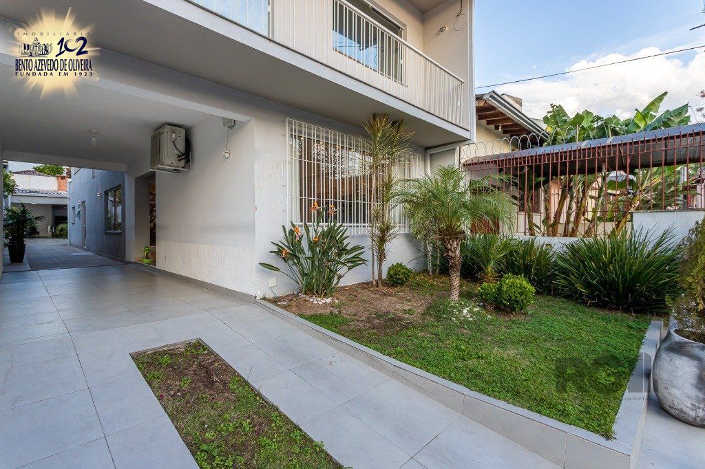 Casa, 4 quartos, 138 m² - Foto 1