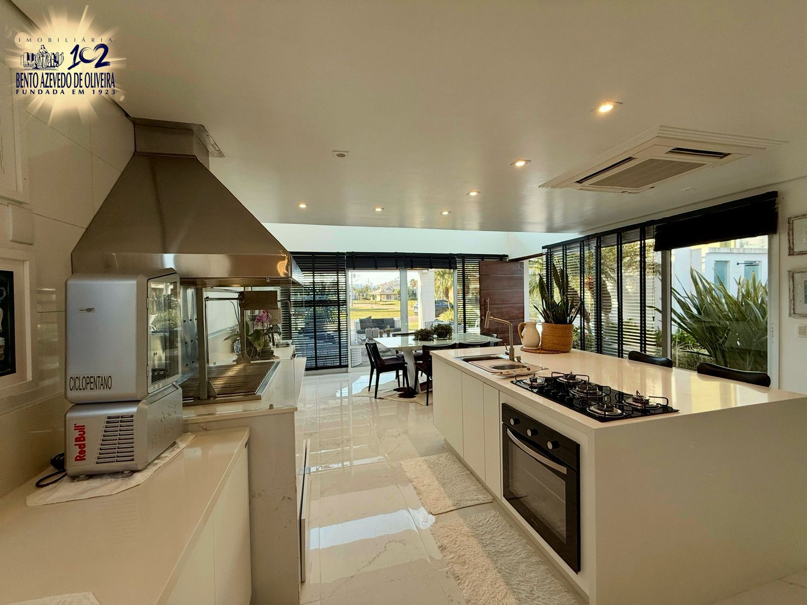 Casa, 4 quartos, 270 m² - Foto 8