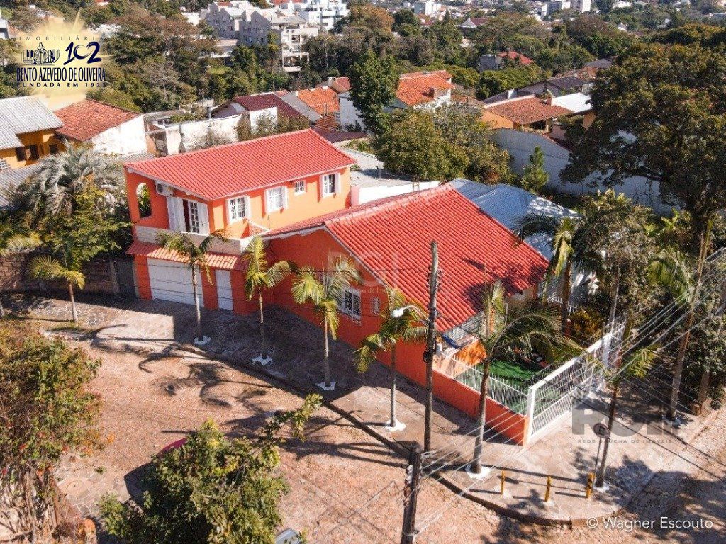Casa, 3 quartos, 197 m² - Foto 1