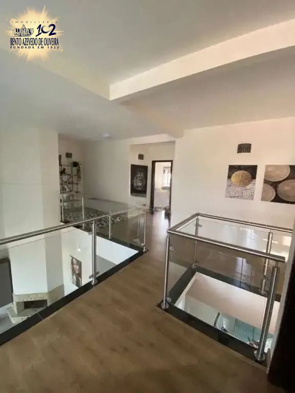 Casa, 4 quartos, 300 m² - Foto 12