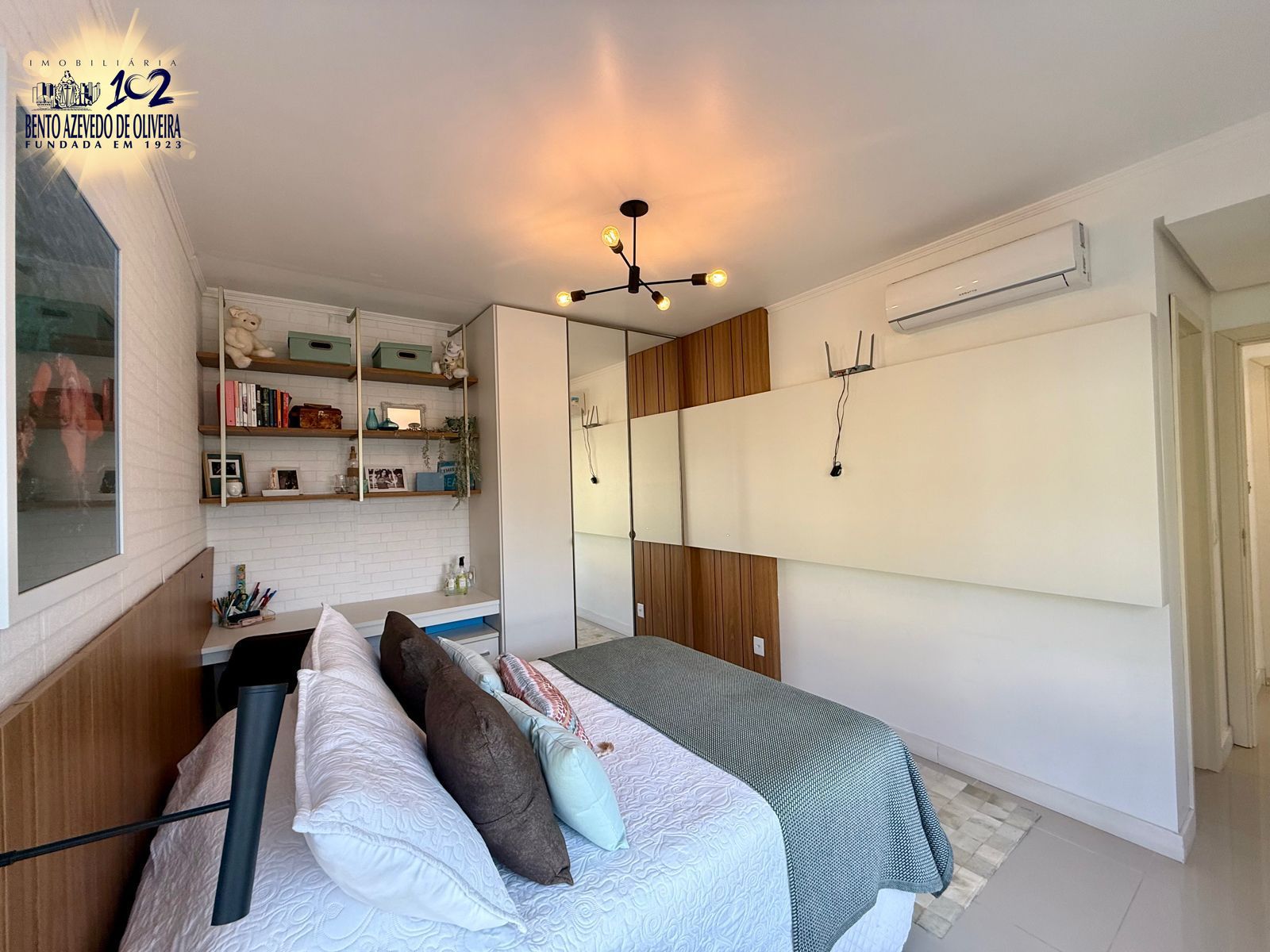 Casa, 4 quartos, 270 m² - Foto 21