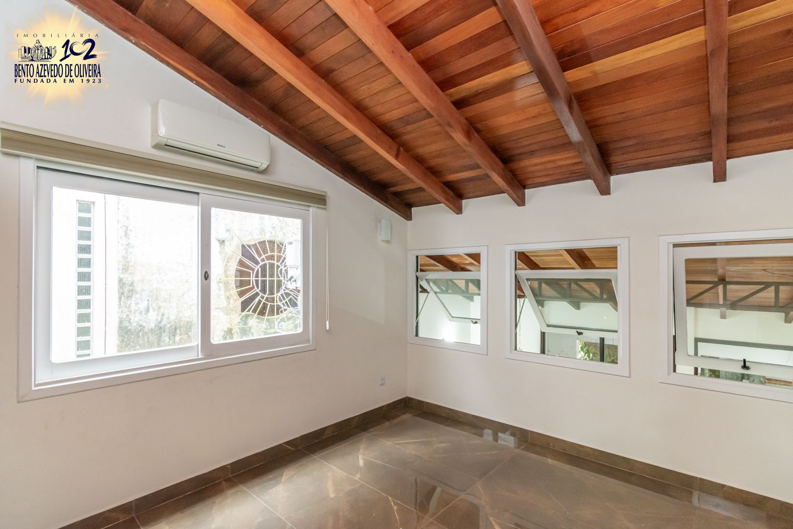 Casa, 3 quartos, 354 m² - Foto 22