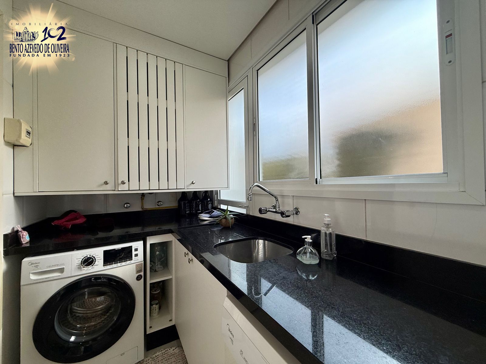 Casa, 4 quartos, 270 m² - Foto 26