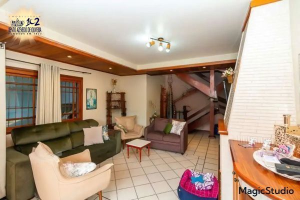 Casa, 5 quartos, 235 m² - Foto 2
