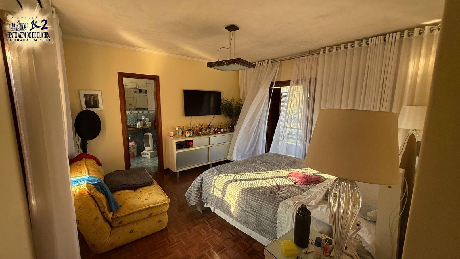 Casa, 3 quartos, 279 m² - Foto 28