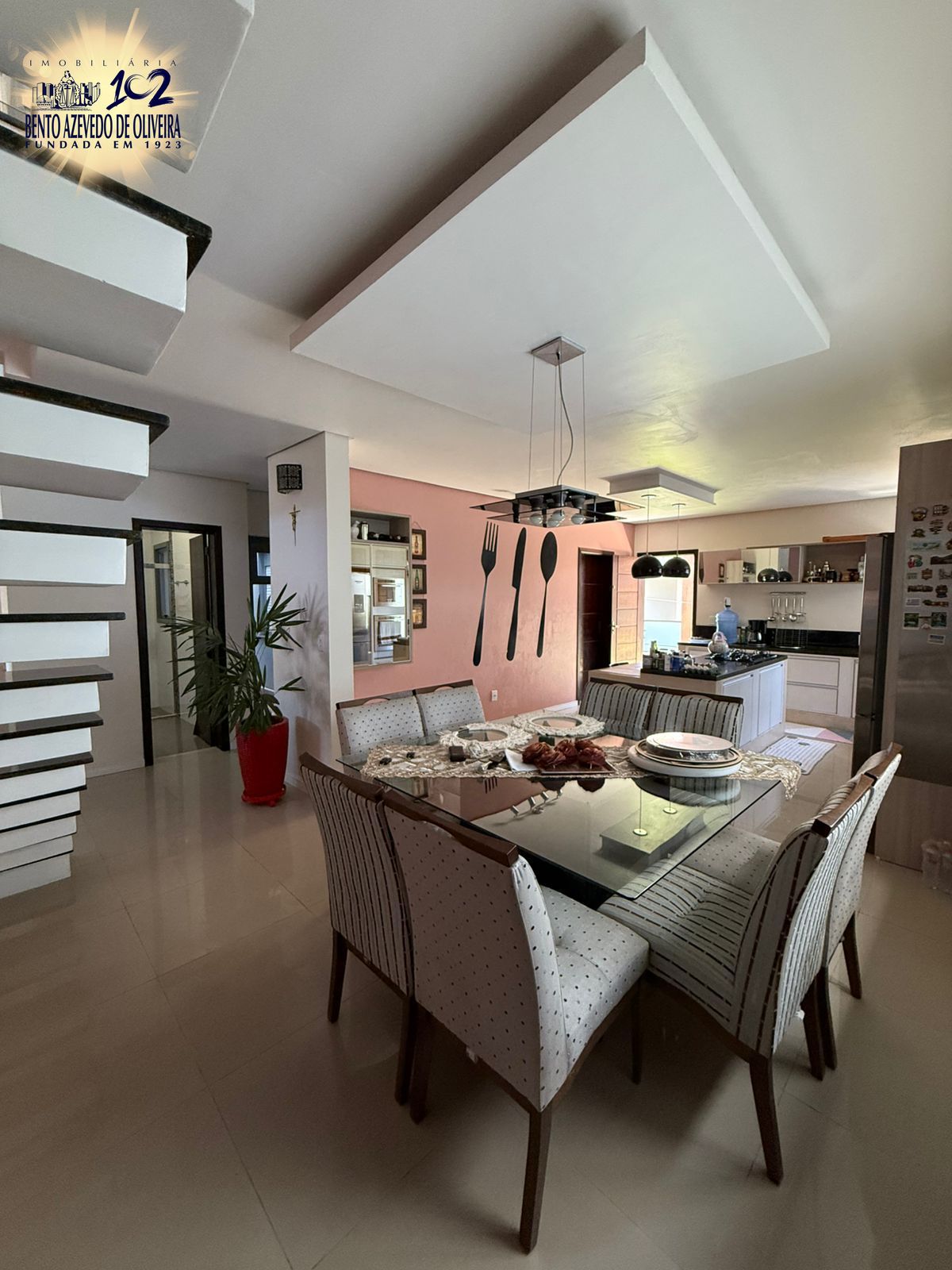Casa, 4 quartos, 300 m² - Foto 31