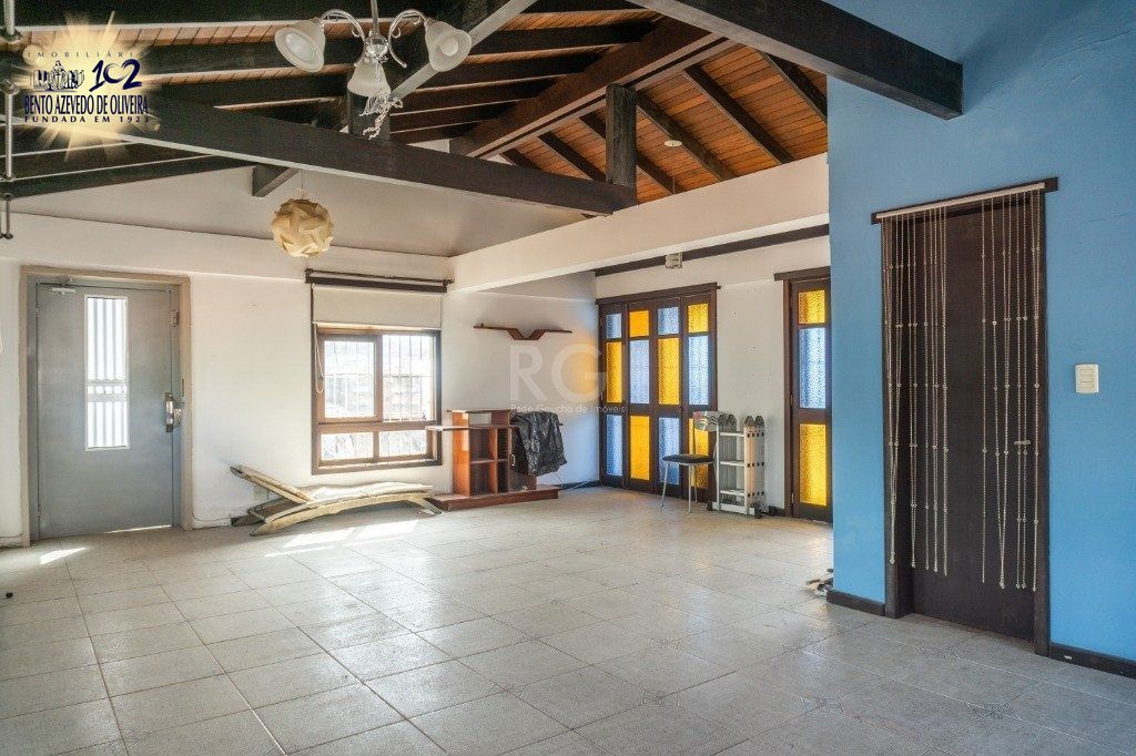 Casa, 5 quartos, 344 m² - Foto 1
