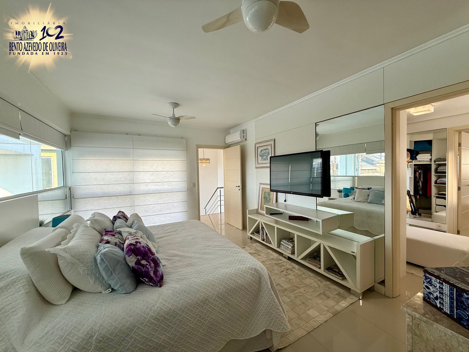 Casa, 4 quartos, 270 m² - Foto 22