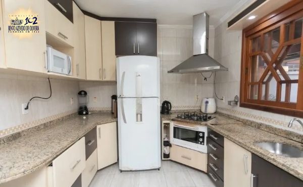 Casa, 3 quartos, 218 m² - Foto 12