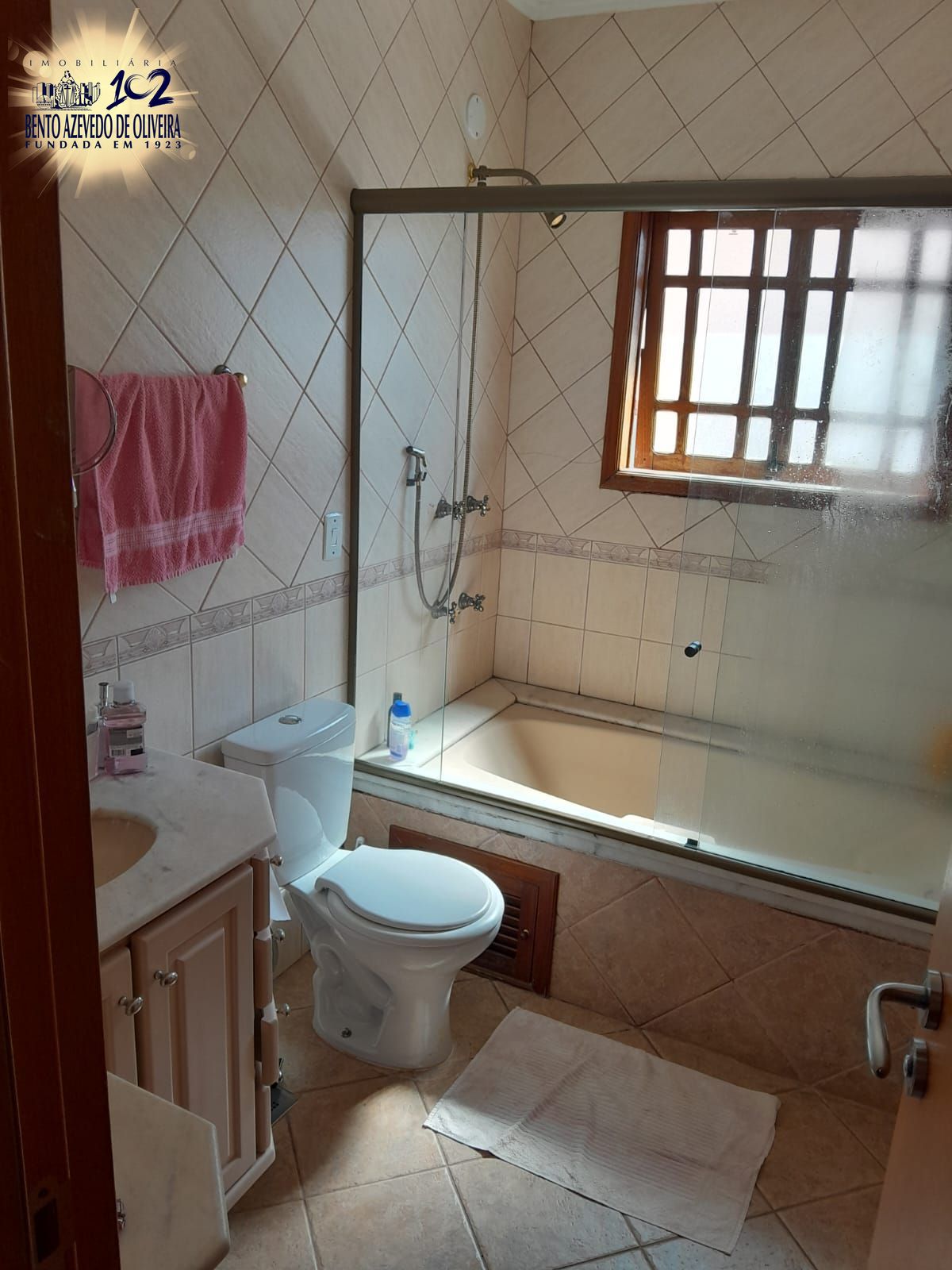 Casa, 5 quartos, 235 m² - Foto 23