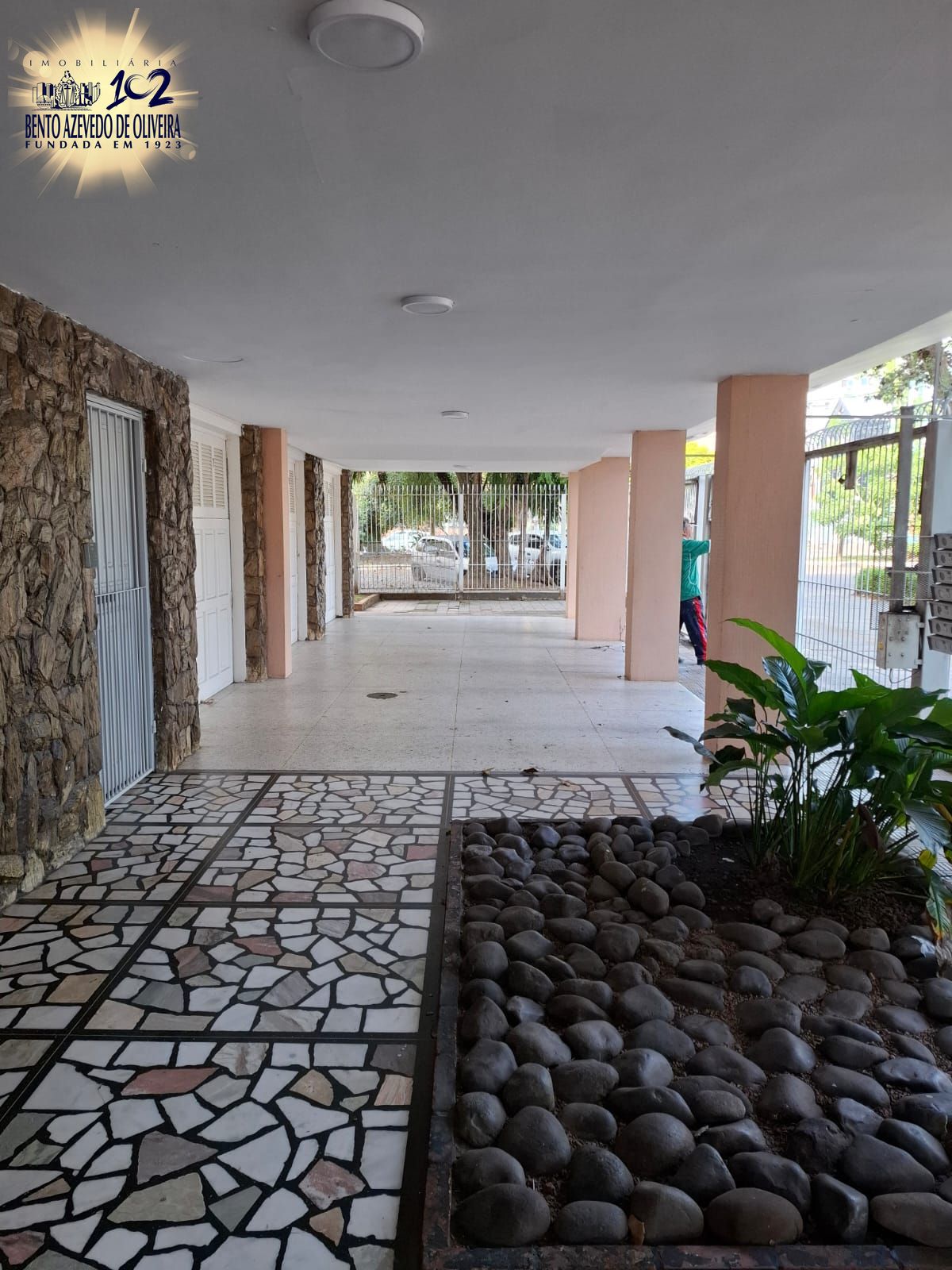 Apartamento, 3 quartos, 101 m² - Foto 2