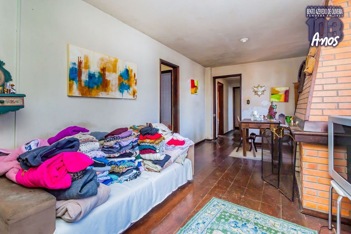 Casa, 3 quartos, 210 m² - Foto 3