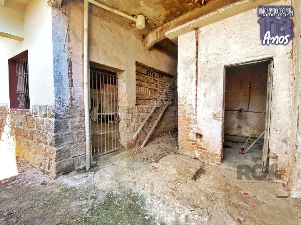Casa, 2 quartos, 322 m² - Foto 25
