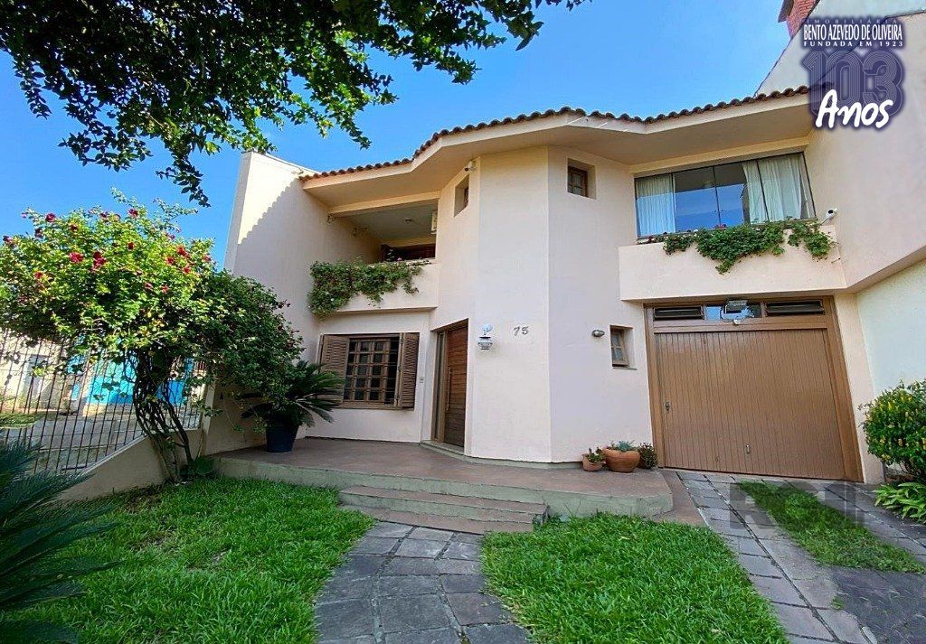 Casa, 4 quartos, 254 m² - Foto 1
