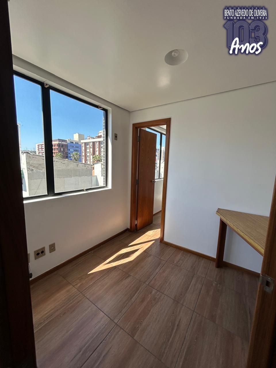 Sala-Conjunto, 27 m² - Foto 1