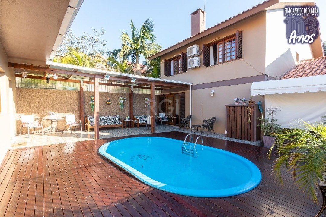 Patio com piscina