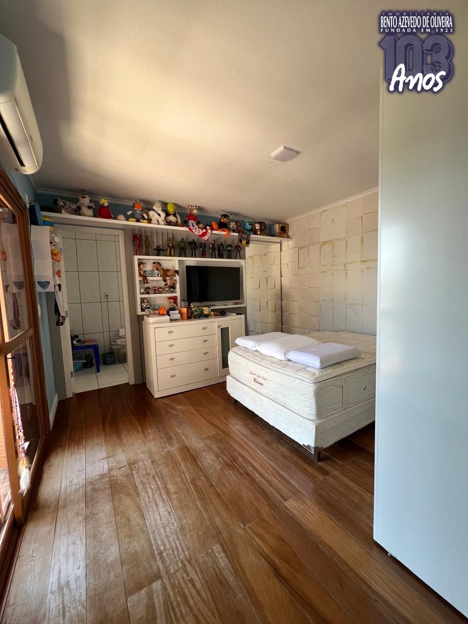 Casa, 4 quartos, 250 m² - Foto 25